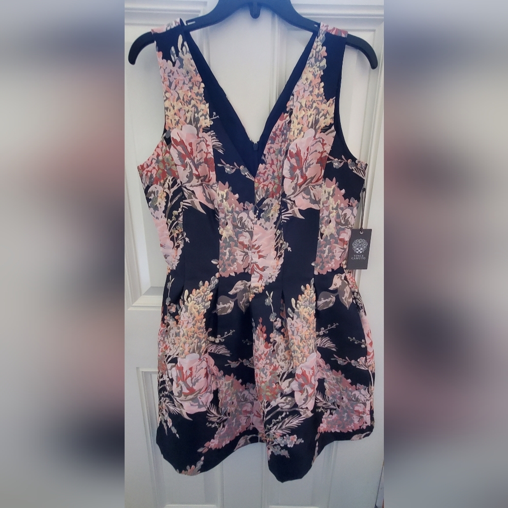 NWT Vince Camuto dress
